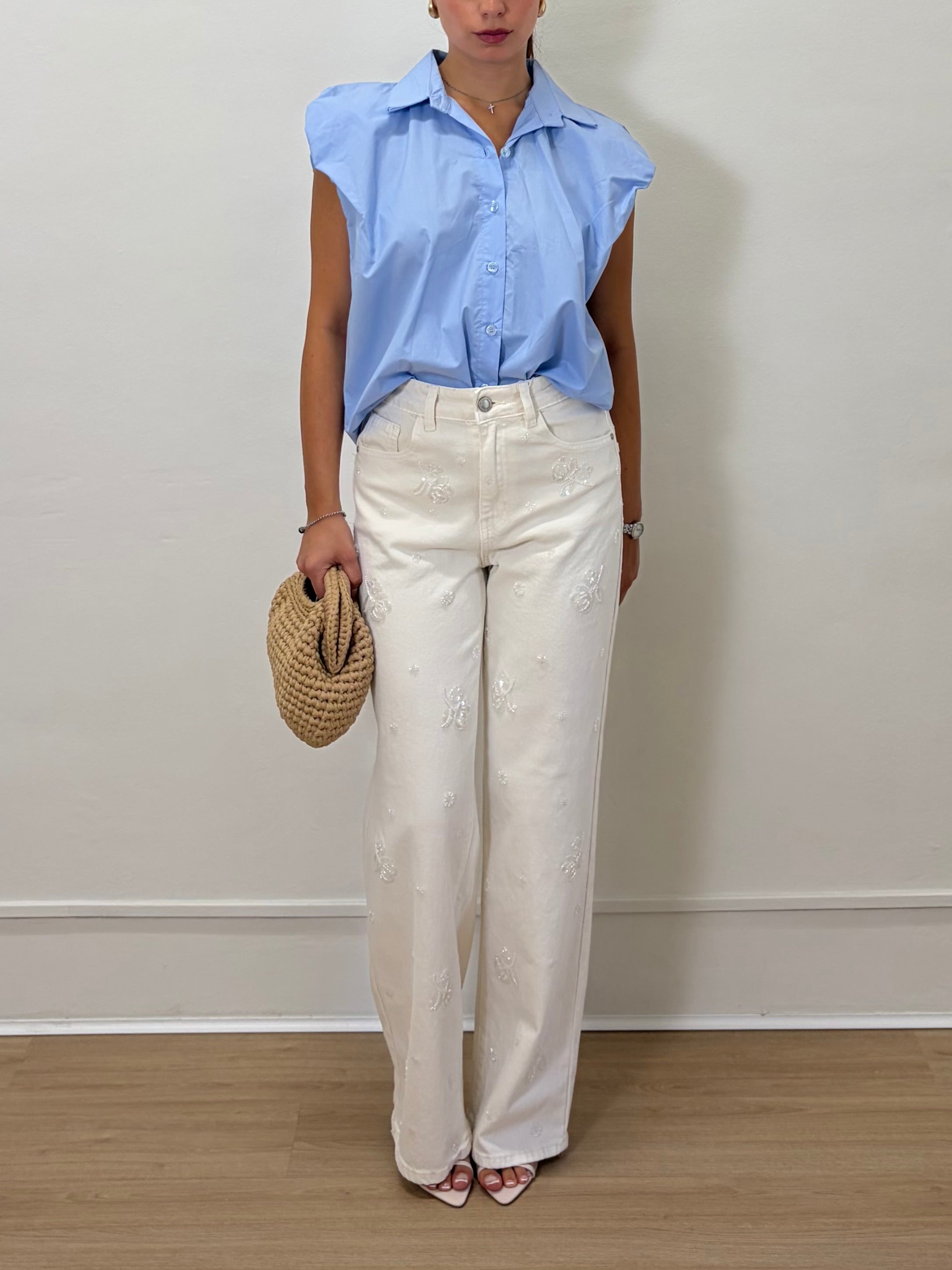 Camicia smanicata