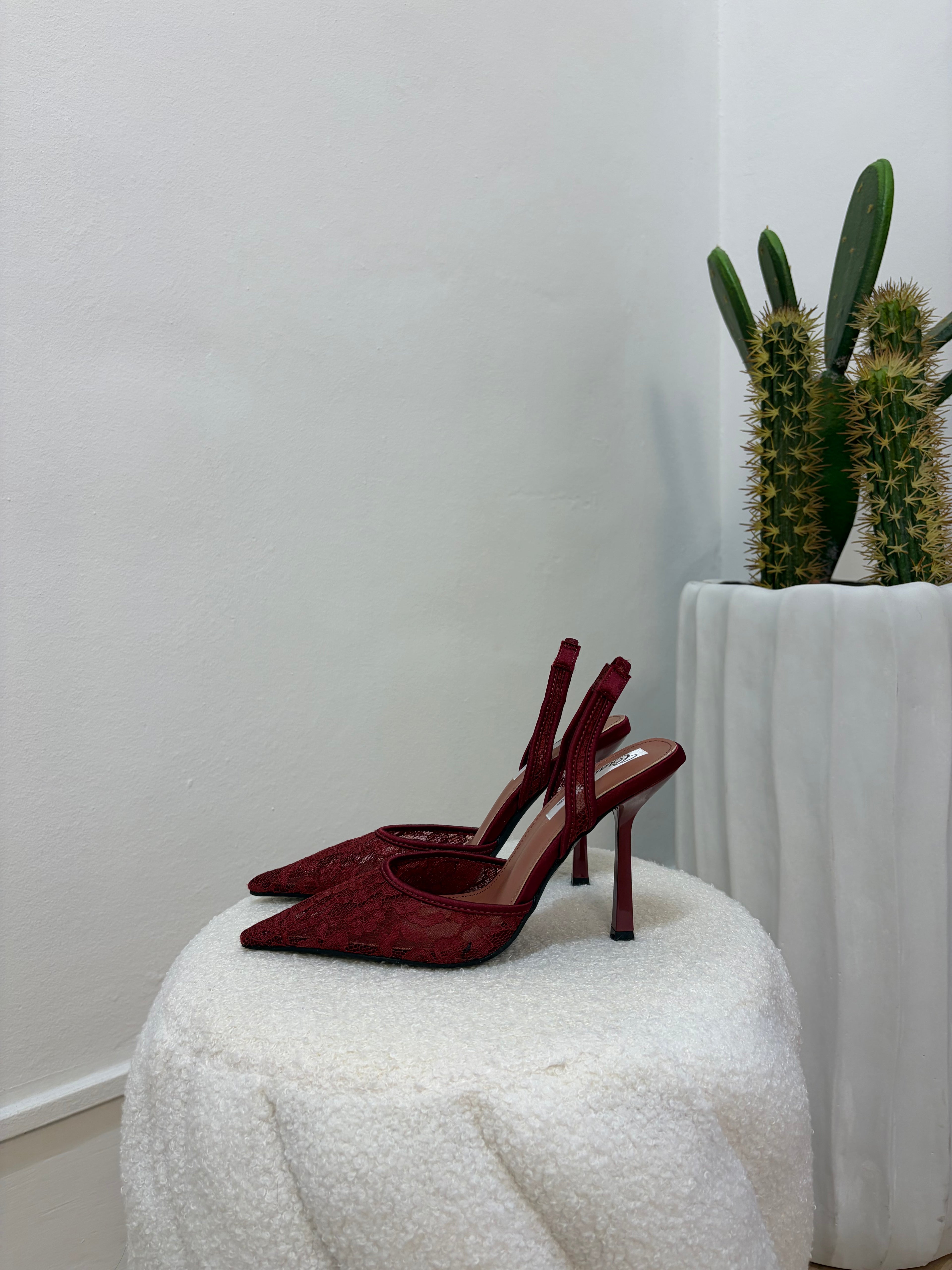 Slingback Red wine