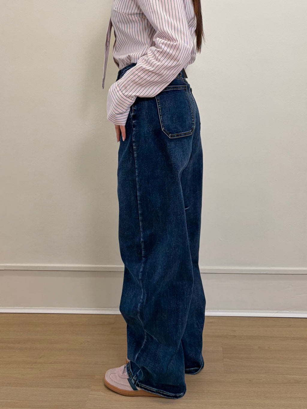 Jeans blue balloon