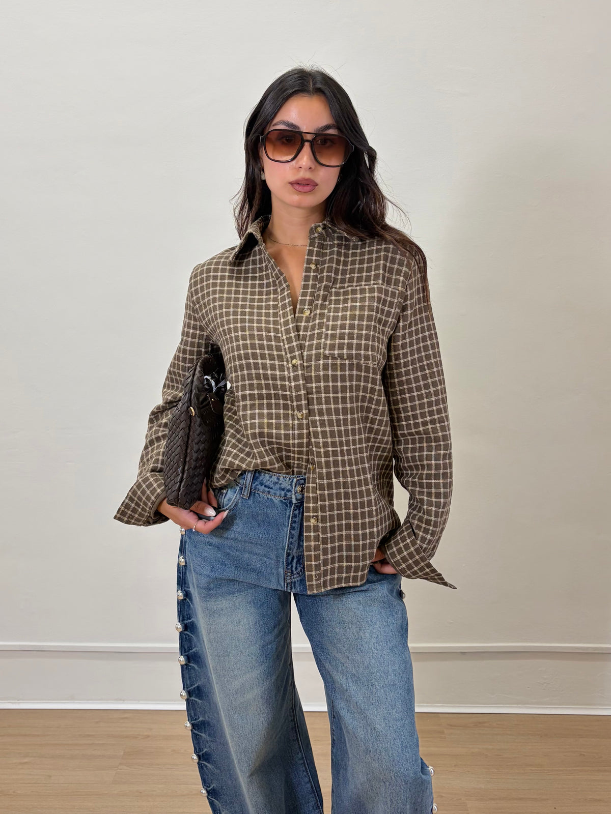 Camicia over a quadri