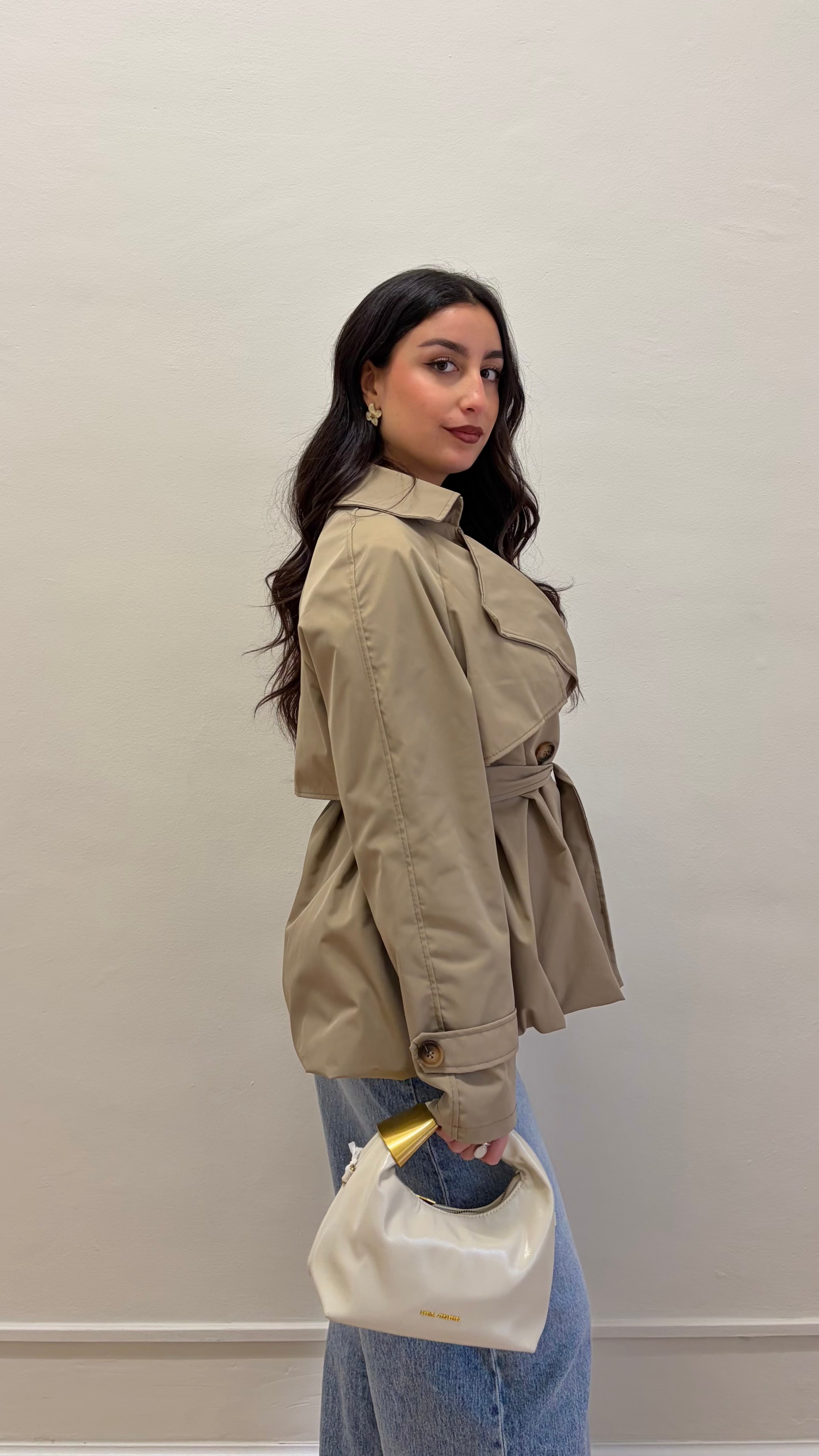 Trench corto