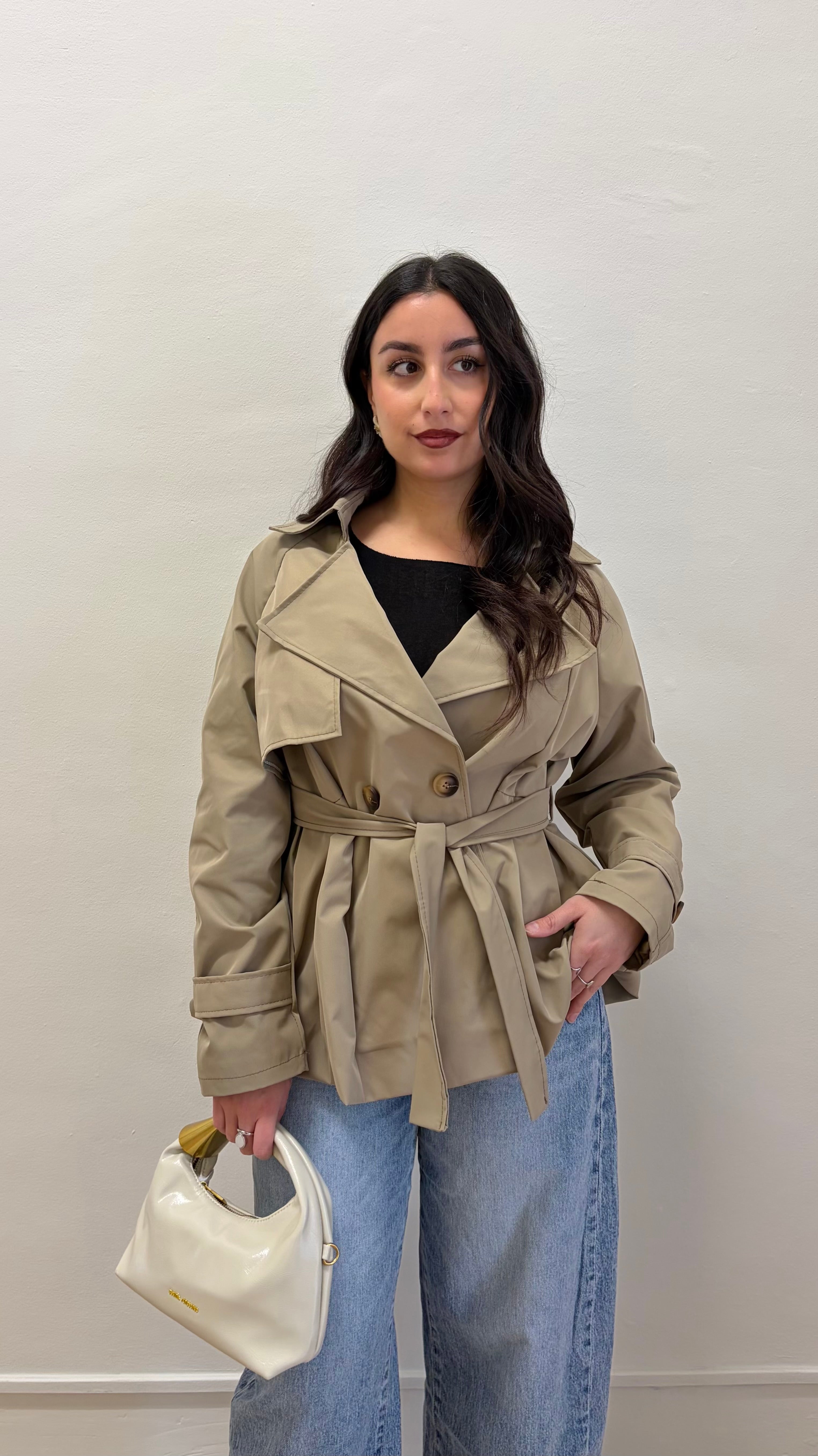 Trench corto