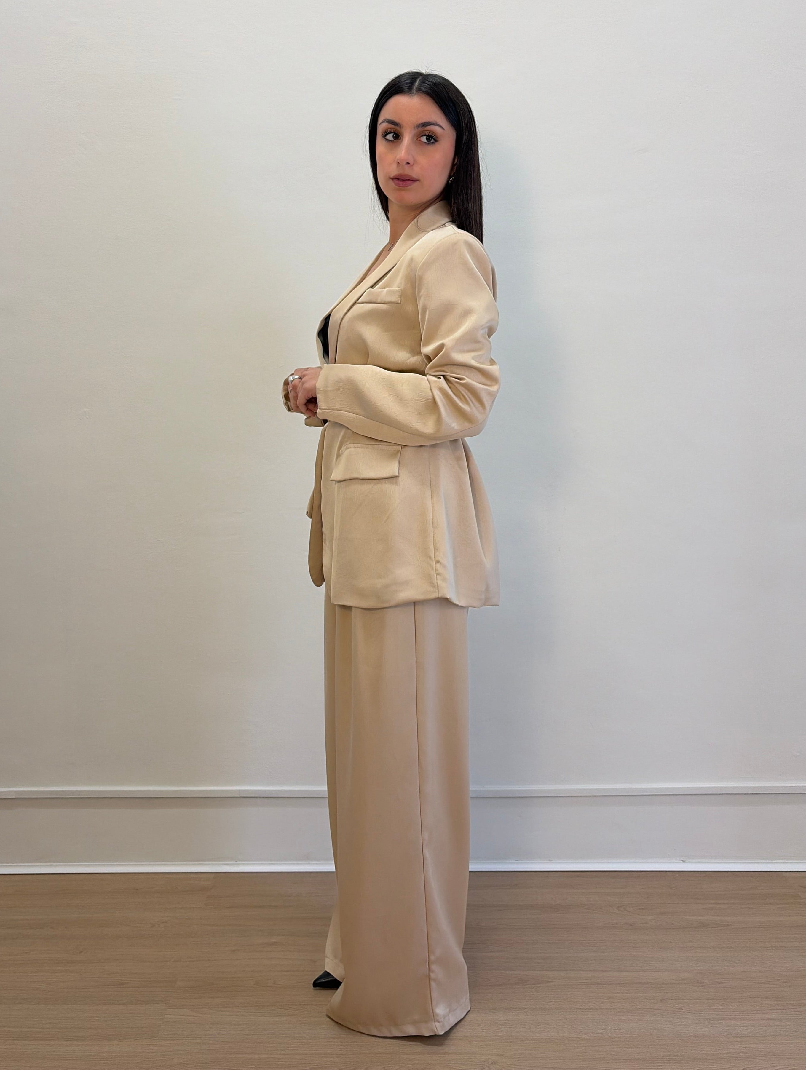 Completo Satin