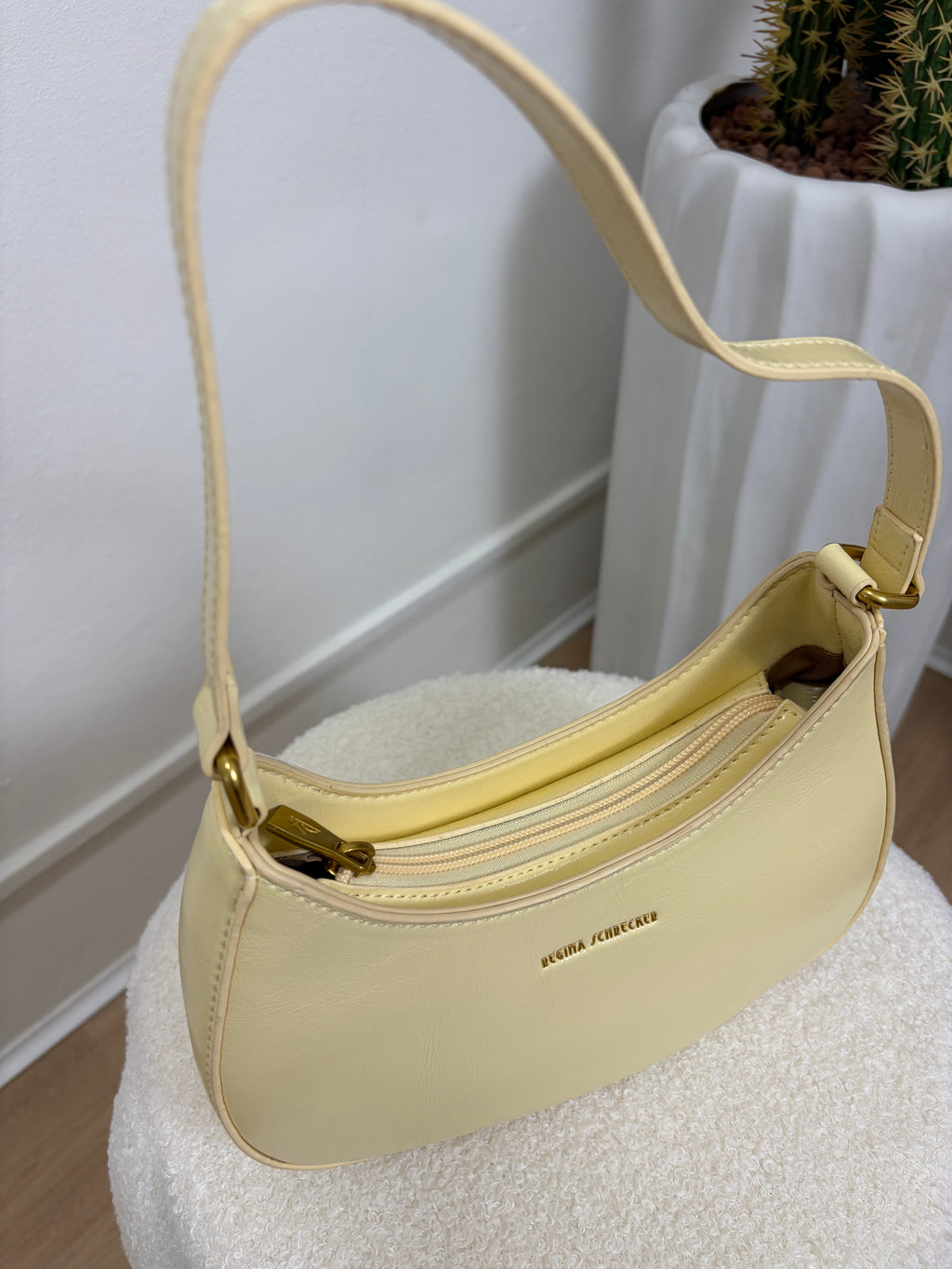 Borsa Emma