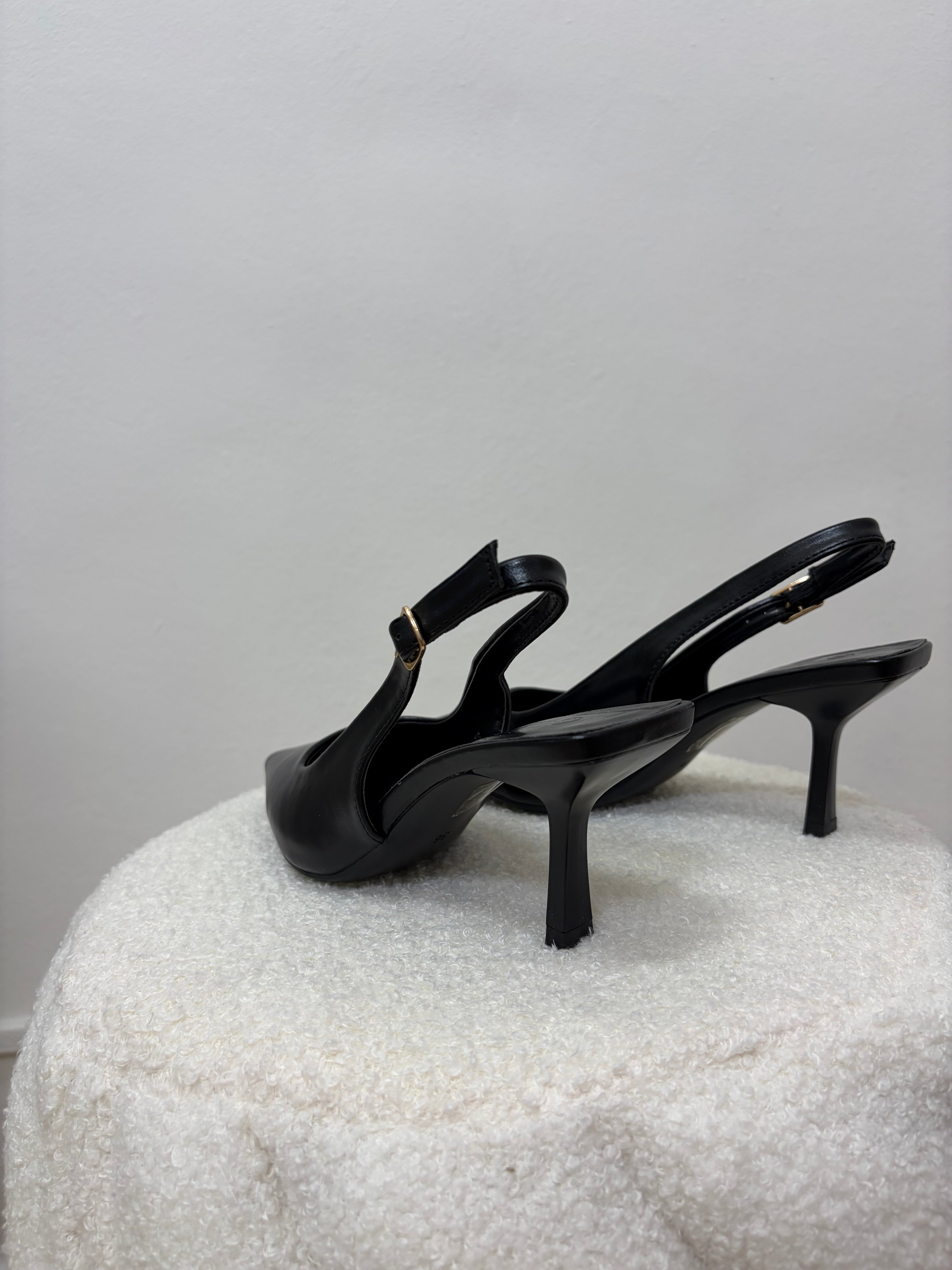 Slingback
